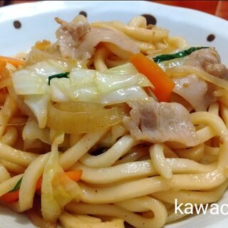 豚バラでホルモン焼きうどん風 焼きうどん